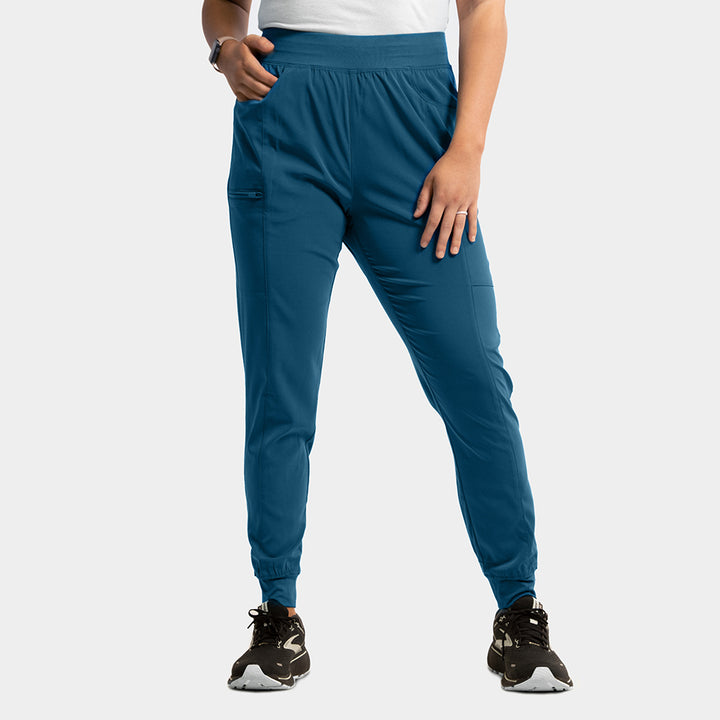 Elevate by IRG – Women’s Jogger Scrub Pants - Petite