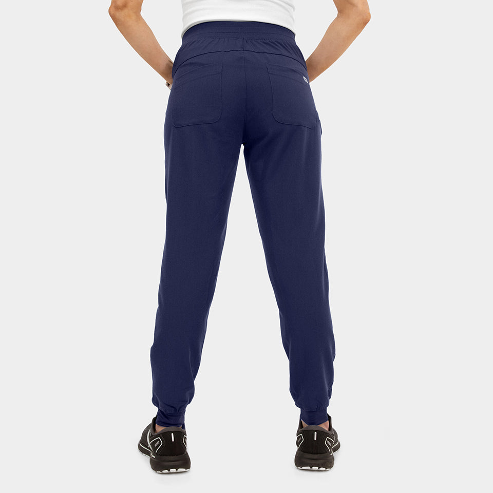 Elite by IRG – Women’s Jogger Scrub Pant - Tall